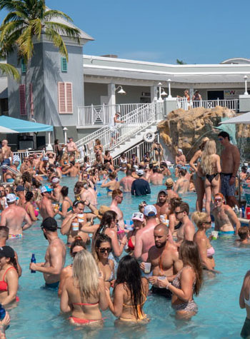 Dantes Key West Pool Bar Restaurant Become An Aquaholic